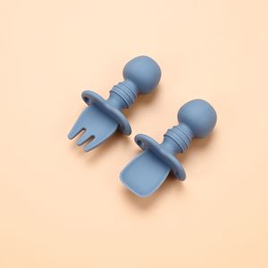 Juego de Vajilla Redonda Portátil de Silicona sin BPA, Diseño Lindo, Plato de Alimentación para Niños, Cuchara y Tenedor para Bebés, Fácil de <span class=keywords><strong>Comer</strong></span> - Product Image 4
