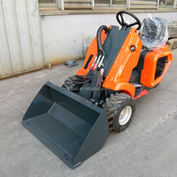 Mini-chargeur compact à gaz 4x4, utilisation flexible, compatible avec les élévateurs pour entrepôt/atelier, 3 couleurs disponibles