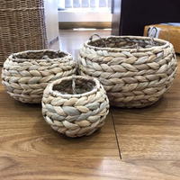 Set dari 3 keranjang tali jerami anyaman Hyacinth air dengan lapisan plastik tahan air untuk tanaman taman Rumah & pot bunga