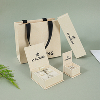Boîtes à bijoux articulées Becan avec compartiments séparés pour bagues, boucles d'oreilles et colliers longs, pour la vente en gros (Schmuck Verpackung)