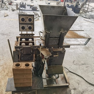 Kunden spezifische Ton ziegel herstellungs maschine, kleine hydraulische Boden ziegel ketten ziegel form maschine - Product Image 3