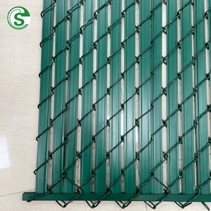 Green <strong>Chain</strong> <strong>Link</strong> <strong>Fence</strong> <strong>Privacy</strong> <strong>Slats</strong> with Bottom Lock PVC Coated Cyclone Mesh <strong>Fence</strong> for Single Wall Design - Product Image 2