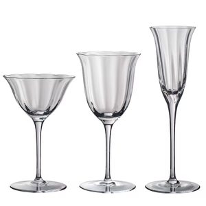 Fantaisie De Luxe Soufflé <span class=keywords><strong>À</strong></span> La Main Longue Tige <span class=keywords><strong>Eau</strong></span> Verre <span class=keywords><strong>À</strong></span> Vin Tasse De Mariage Propre Verre En Cristal <span class=keywords><strong>Verres</strong></span> <span class=keywords><strong>À</strong></span> Vin - Product Image 1