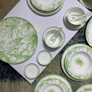 New Product European Luxury Bone China Charger Plate Green Porcelain 41pcs Dinner <b>Set</b> - Product Image 3