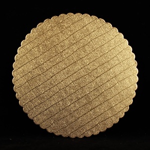 Base para Pastel Personalizada, Desechable, de 2mm de Grosor, con Borde Festoneado, Resistente al Agua, con Lámina UV, Cartón con Laminación Mate, en Forma de Cuadrados - Product Image 5