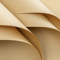 Rouleau de papier kraft brun jumbo de 50g, 60g, 70g, 80g, 120g, feuilles de carton épaisses, recyclables, compatibles avec l'impression offset/numérique, duplex