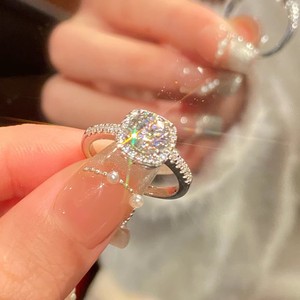 Small Copper Sugar-<b>Cube</b> Zircon Ring Women <b>Light</b> Luxury Design High-End Sparkling Fashionable Versatile Elegant Finger J1072 Silv - Product Image 5