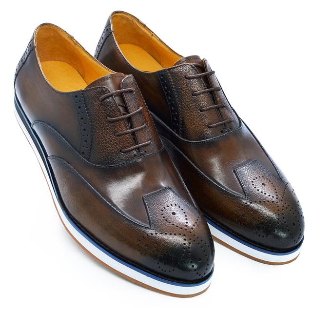 Classic Brown Leather Shoes Gentlemen Flat Leisure Shoes for Men