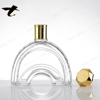 Bouteille de vin en verre de luxe personnalisée, grande capacité, corps transparent, design sérigraphié, bouchon à couronne, couleur et forme personnalisées