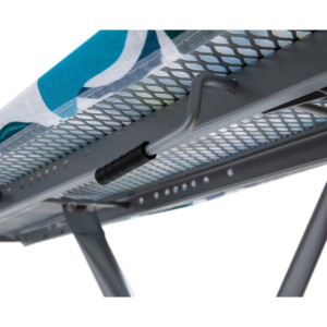 Planche à repasser MILENYUM réglable en hauteur, élégante, avec surface en maille durable et coussin en coton, pliable, idéale pour les voyages en Turquie - Product Image 3