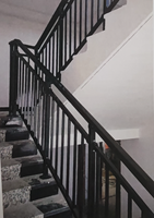 Rampe d'escalier contemporaine en aluminium, design tubulaire résistant à l'eau, taille et couleur personnalisables, installation DIY, villa, appartement