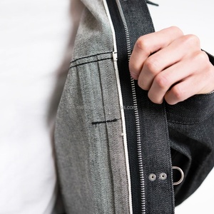 Veste en jean sur mesure pour homme, en denim selvedge japonais brut, style pompier, avec fermoir mousqueton - Product Image 6