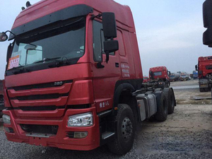 Nouveau Camion Tracteur Euro 5 Diesel Automatique 420 CV 6x4 A7 à Cabine Élevée et Plateau Extensible avec Attache - Product Image 3