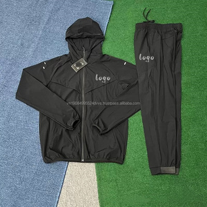 Ensemble de survêtement 2 pièces coupe-vent pour homme : veste courte et pantalon cargo zippé en nylon et polyester – Vente en gros - Product Image 2