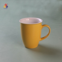 Vente en gros de 16 pièces de tasses en céramique de couleur unie personnalisées vaisselle Horeca en porcelaine pour 4 personnes stock du fabricant pour tasses à café