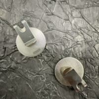 Accessoires de golf en gros : Clip de chapeau de golf léger et durable en acier inoxydable et alliage de zinc avec marqueur de balle magnétique – Idéal comme cadeau