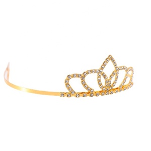 Diademas <span class=keywords><strong>de</strong></span> diamantes <span class=keywords><strong>de</strong></span> imitación para niña, tiara para el <span class=keywords><strong>pelo</strong></span> barata y sencilla, tiara elástica dorada - Product Image 3