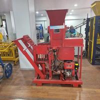 Machine manuelle haute efficacité pour la fabrication de blocs creux et de briques en argile rouge, avec ligne de production de briques