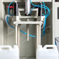 Machine de remplissage semi-automatique pour liquides, machine de remplissage de détergent liquide, machine de remplissage de liquides corrosifs (tel que le javel)