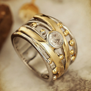 Anillo Elegante de Dos Tonos con Cuentas Cruzadas, Diseño Geométrico Minimalista, Joyería de Moda para Mujer, Uso Diario, Regalo Chic - Product Image 2