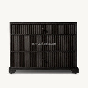 Comodino Moderno di Lusso Contemporaneo con 3 Cassetti in Legno Massello, Personalizzabile, Resistente, con Finitura a Doghe Francese - Product Image 6