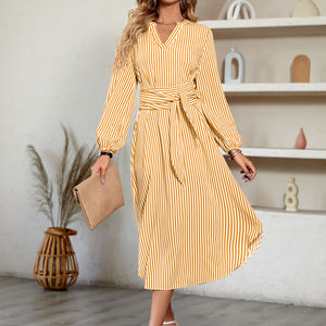 Robes à volants à col en V rayées à la mode, nouvelle collection automne-hiver, vente en gros personnalisée - Product Image 4