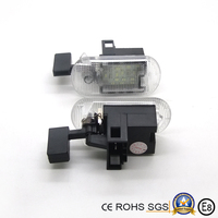 Nouvelle lampe de plaque d'immatriculation arrière LED 12V pour VW Beetle 02-05 Bora Variant 98-05 Skoda Fabia 00-08