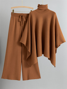 Completo Maglione Due Pezzi da Donna Autunno Inverno: Maglione a Collo Alto con Mantella e <span class=keywords><strong>Pantaloni</strong></span> Larghi in Maglia Tinta Unita, Casual e Comodo in Poliestere/Cotone - Product Image 3
