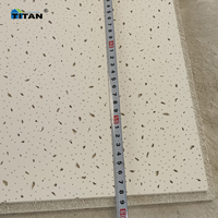 Faux Plafonds 60X60 Plafond en coton minéral Plafond acoustique Dalle Plafond Para Techos Panneaux de plafond acoustiques suspendus