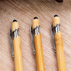 Stylos en bois écologiques Stylo à bille en bambou personnalisé Bon marché Meilleur stylo tactile de qualité pour le bureau et l'école - Product Image 2
