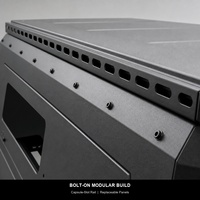 Bâche de benne modulaire en aluminium noir mat pour pick-up avec fenêtre coulissante latérale à aile de mouette et double poignée en T