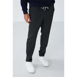 กางเกงวอร์มผู้ชายสีเทาเข้มเนื้อผ้ามีเท็กซ์เจอร์ ทรงมาตรฐาน ดีไซน์กระเป๋าแบบฝรั่งเศส รุ่น 82155 - Product Image 5