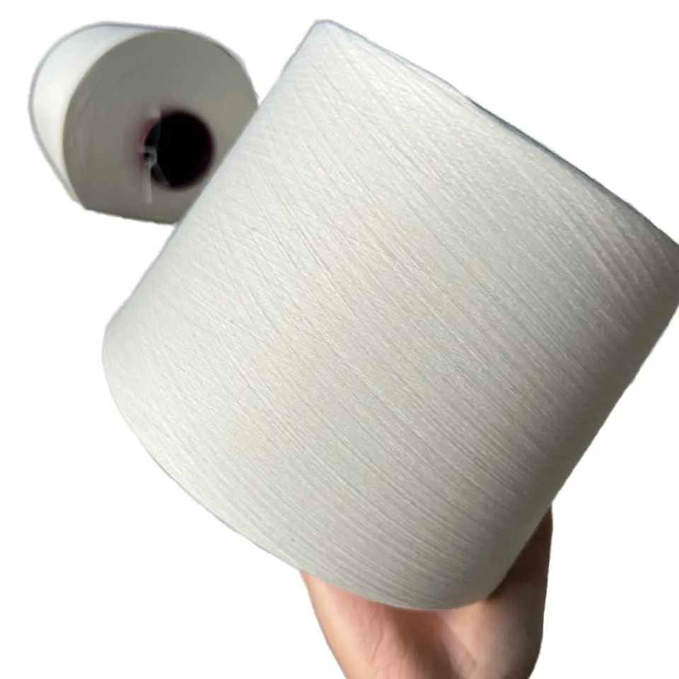 Chine usine 80% polyester 20% coton 32s anneau filé blanc brut TC80/20 fil pour le tissage et le tricot