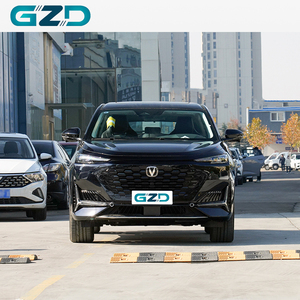 Changan uni k 2025 nouveau SUV Compact 1.5T 2.0T voiture à essence automatique voiture à essence pour adultes Bakou - Product Image 3