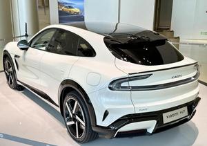 Prévente de la nouvelle <span class=keywords><strong>voiture</strong></span> électrique sport SUV XiaoMis Yu7 2025 avec une puissance maximale de 235 kW et une vitesse jusqu'à 240 km/h - Product Image 3