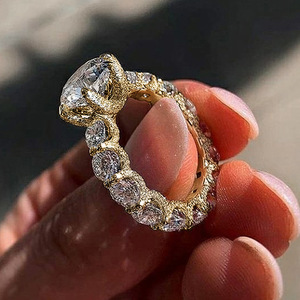 Anello da Donna A185 in Oro Massiccio 18K con Diamante Taglio Brillante Rotondo Colore G Naturale Anello di Fidanzamento - Product Image 1