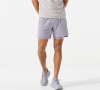 Shorts de course 2-en-1 pour hommes à taille élastique, poches latérales, séchage rapide, respirants, avec doublure intérieure personnalisable OEM pour la gym, le fitness et l'entraînement sportif