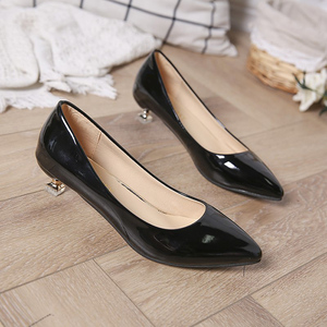 <span class=keywords><strong>Chaussures</strong></span> à talons hauts pour femmes en PU à bout pointu, design <span class=keywords><strong>tendance</strong></span> et très vendu en Chine - Product Image 2