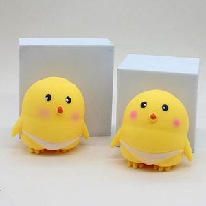 Nouveau jouet souple et moelleux en forme de poussin jaune, en TPR, anti-stress, cadeau créatif pour tous les âges - Product Image 4
