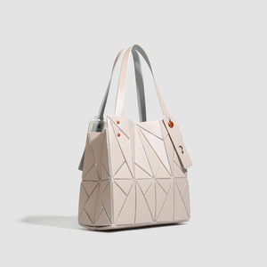 2026 New <strong>Japanese</strong> Style <strong>Geometric</strong> Quilted Women's Shoulder Bag - Colorful Studs &amp; Diamond Small Square Box Design - Product Image 2