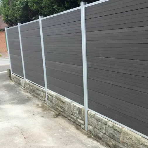Clôture en béton à prix abordable Fabricant de clôture moderne Clôture de confidentialité grise