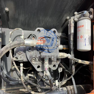 Excavadora sobre orugas grande Doosan 260 usada marca multifuncional proveedor de China al por mayor con precio favorable y alta calidad - Product Image 4