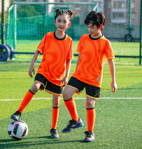 ジャージースポーツスーツメンズ女性用半袖ジャージ大人子供用学生トレーニングマッチサッカーシャツセット - Product Image 1