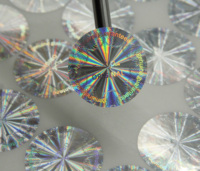 Impresión UV personalizada Anti-falsificación pegatinas holográficas PET vinilo PVC adhesivo sellado rollos etiquetas holográficas de garantía