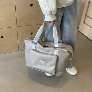 Sac de voyage de beauté en PU avec logo personnalisé, léger et portable, organiseur de soins de la peau pour les vacances, sac à chaussures de voyage anti-poussière - Product Image 2