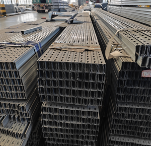 Profilo Strutturale in Metallo Preforato di Alta Qualità, Componente per Edifici ASTM/BS, Laminato a Caldo e Zincato - Product Image 5