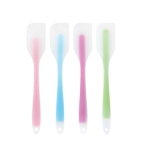Semi-transparent one-piece <b>silicone</b> spatula for mixing butter, cake, and <b>baking</b>. - Product Image 5