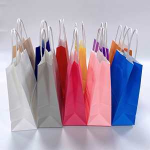 Bolsa de Compras de Papel Kraft Personalizada KM de 12*6*15cm, Impresa con su Logotipo - Product Image 4