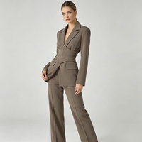 Nouvel ensemble décontracté deux pièces printemps 2026 pour femme : blazer élégant et pantalon taille haute de style européen et américain
