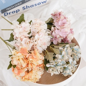 Factory Wholesale <b>Artificial</b> <b>Hydrangea</b> 6-fork Fake <b>Hydrangea</b> Wedding and Birthday Party Decoration Fake Flowers - Product Image 1